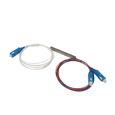 LSZH/PVC SC/UPC स्टील ट्यूब टाइप PLC स्प्लिटर 1x2 FTTH FTTB FTTX नेटवर्क के लिए